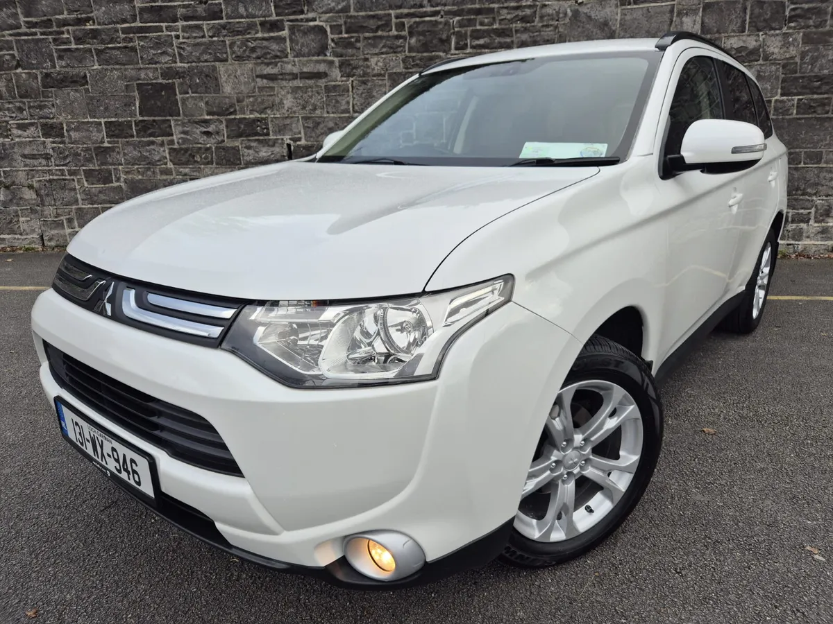 Mitsubishi Outlander 7SEATS! 4WD! LOW KMS!! - Image 3