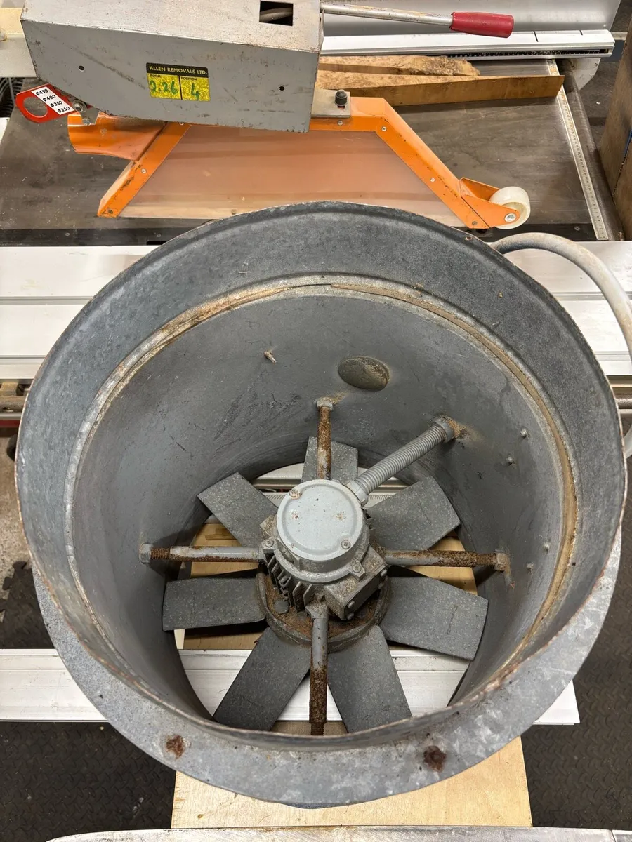 Dust Extractor - Image 4