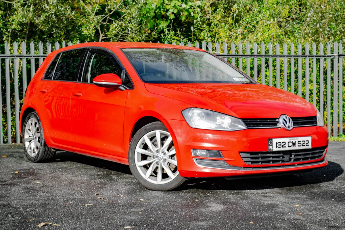 2013 VOLKSWAGEN GOLF 2.0 TDI GT *High Spec* - Image 3
