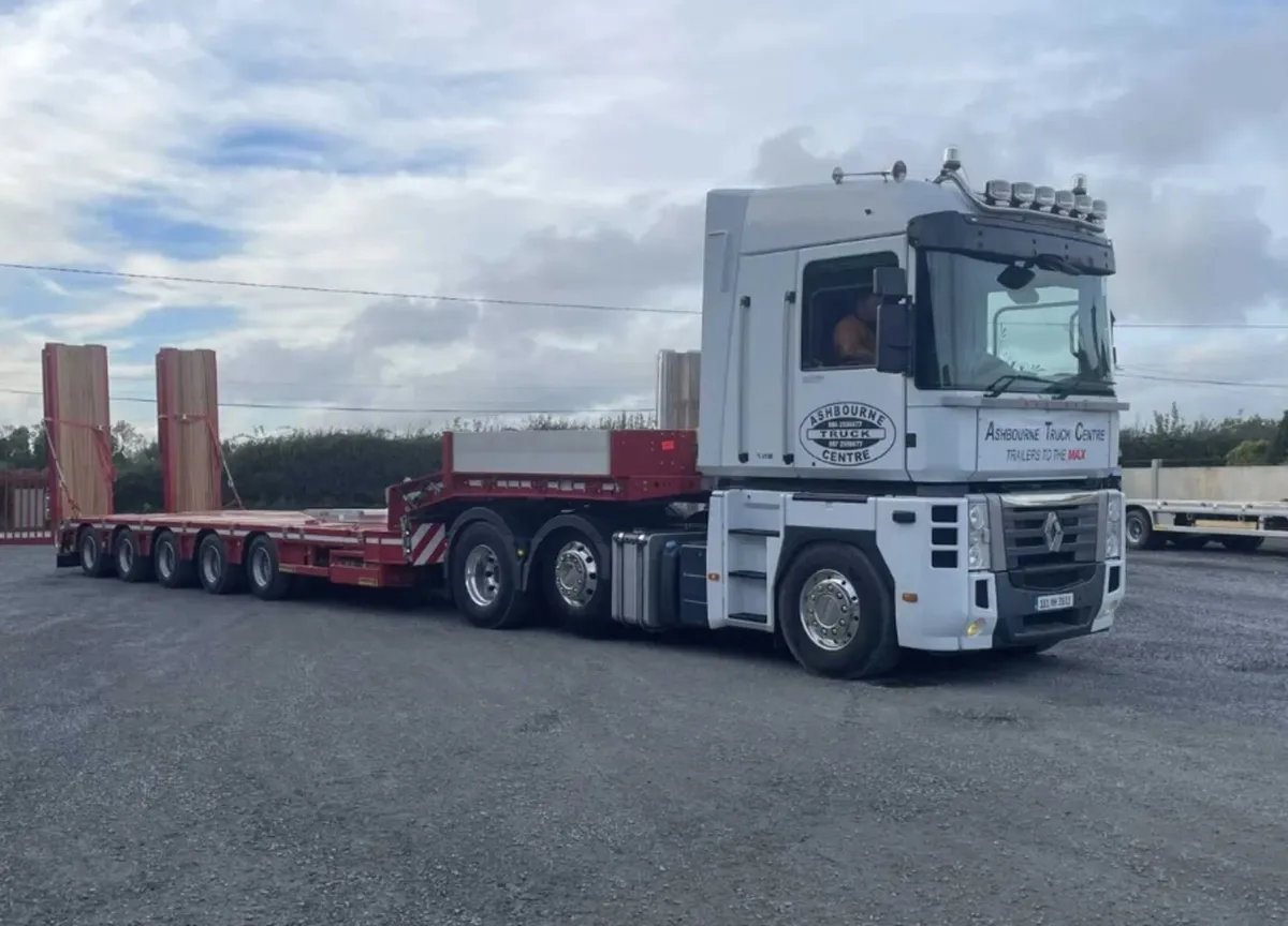 5 AXLE FAYMONVILLE ( POWER STEERED LOW LOADER) - Image 2