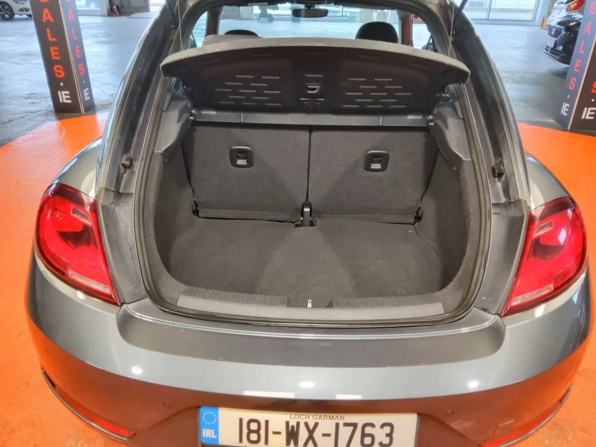 Volkswagen Beetle 2.0 TDI 110HP Design - Image 4