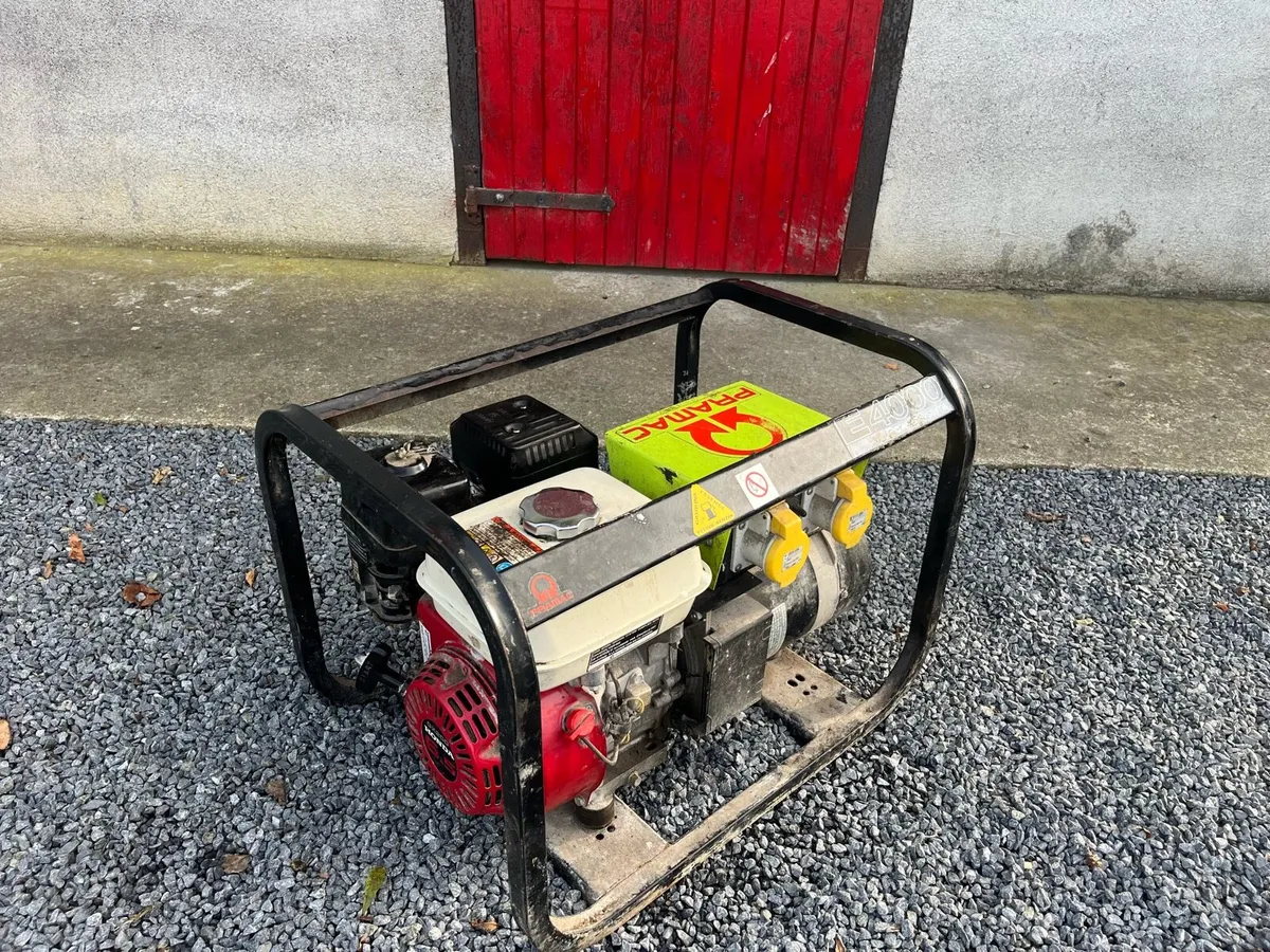 Honda generator - Image 1
