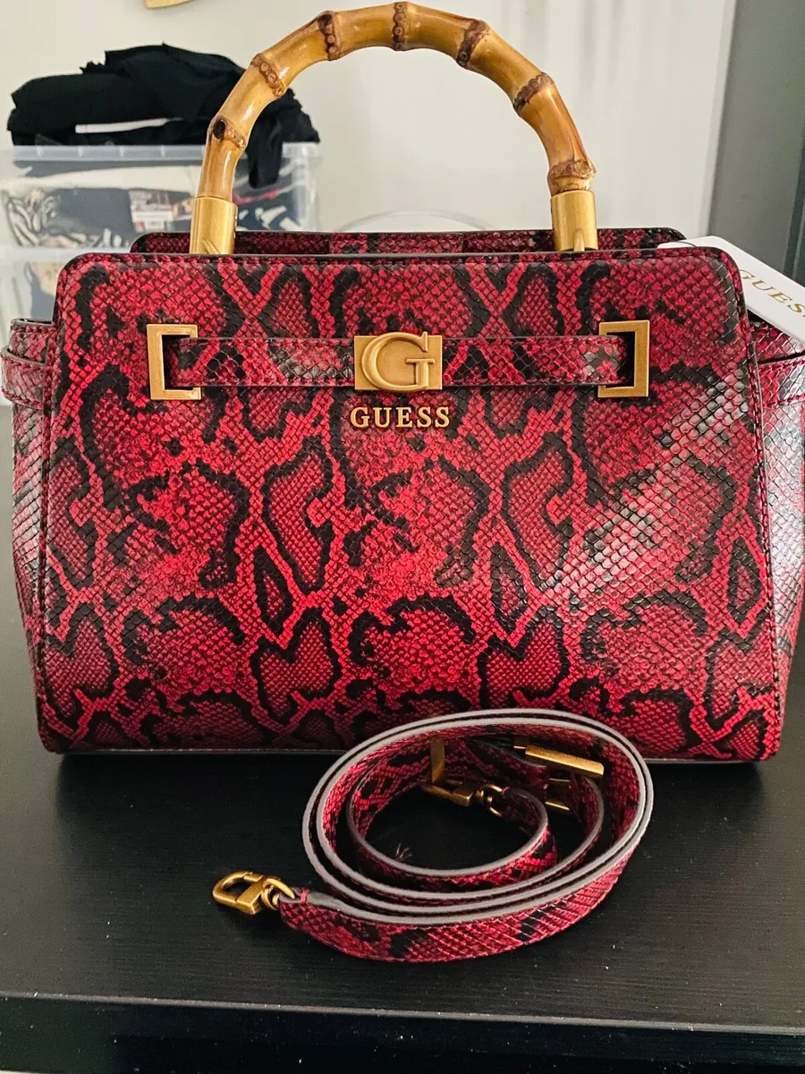 Guess handbag - Image 1