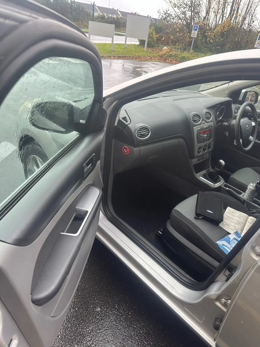 11 Ford Focus 1.6TDCI NCT 05/26 Full Serv History - Image 3