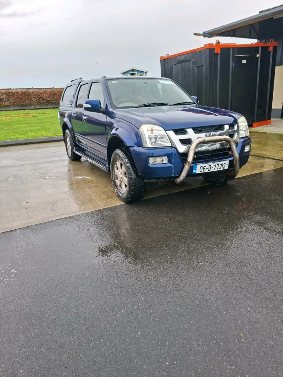 IZUZU DMax - Image 2