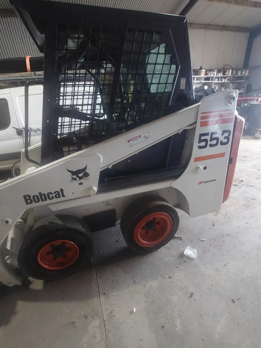 Bobcat 553 Skidsteer - Image 3