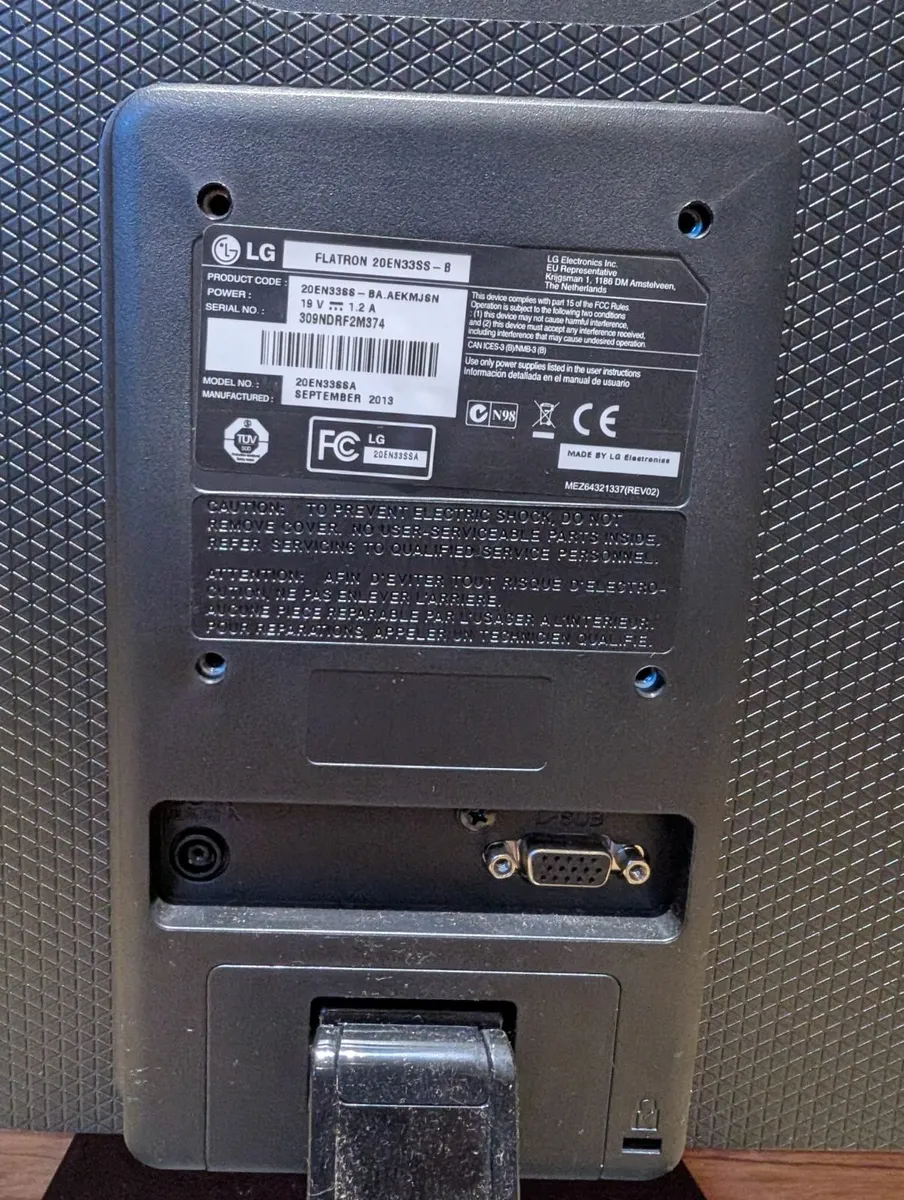 LG monitor 20inches - Image 2