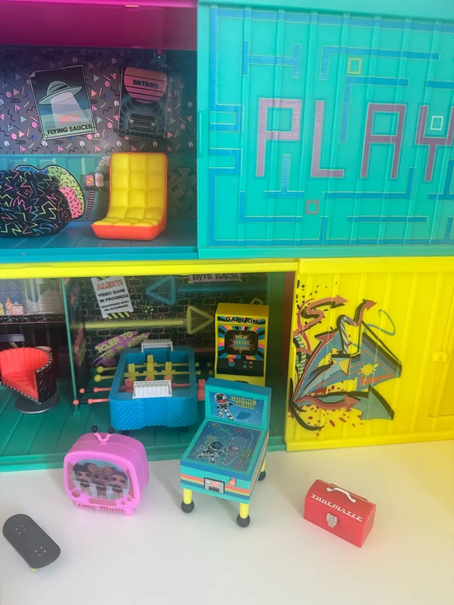 LOL Playhouse - Image 2