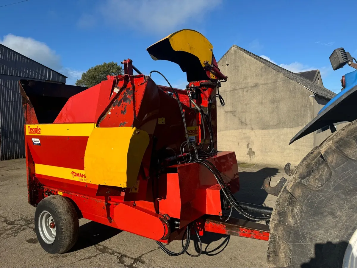 Farm machinery straw choppers - Image 1