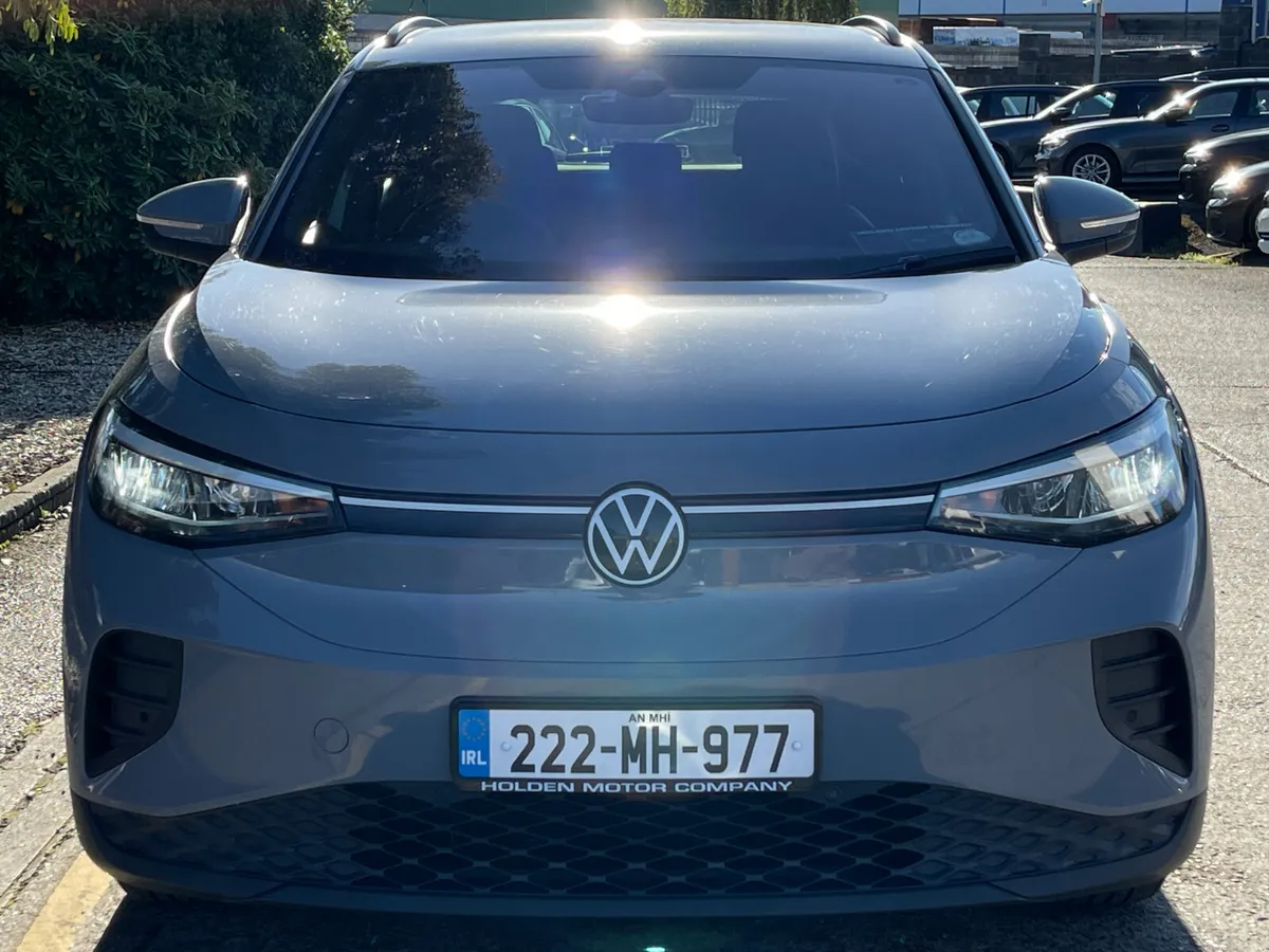 2022 Volkswagen ID.4...2 keys..heated seats.. - Image 4