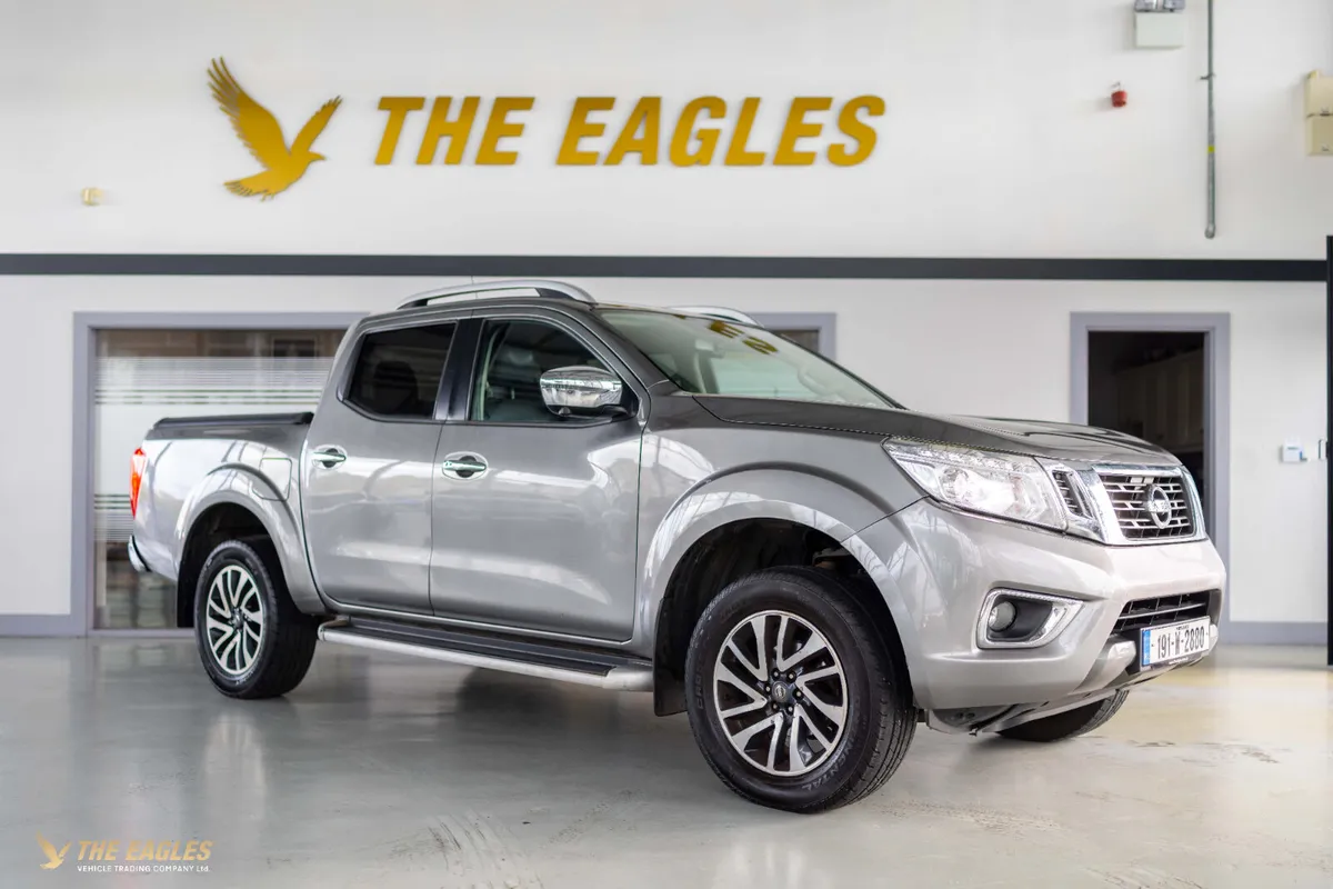 Nissan Navara 2.3 DCI TEKNA 4DR AUTO - Image 1