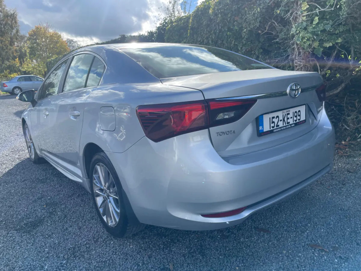Toyota Avensis 2015 1.6 Diesel - Image 4