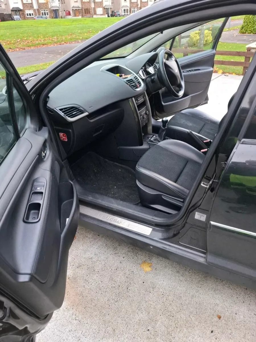 Peugeot 207 1.6 l diesel - Image 4