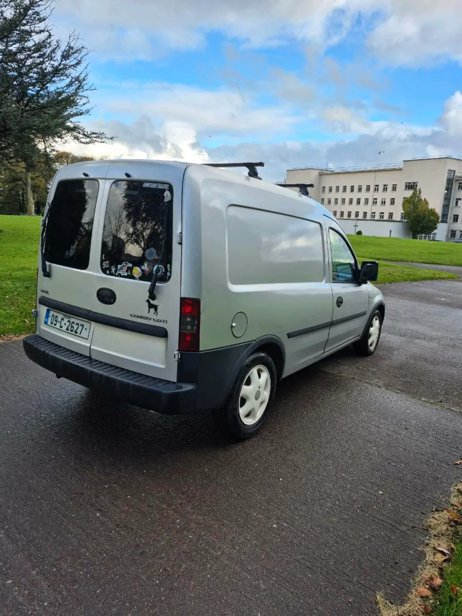 Opel Combo DOE 9/26 - Image 2