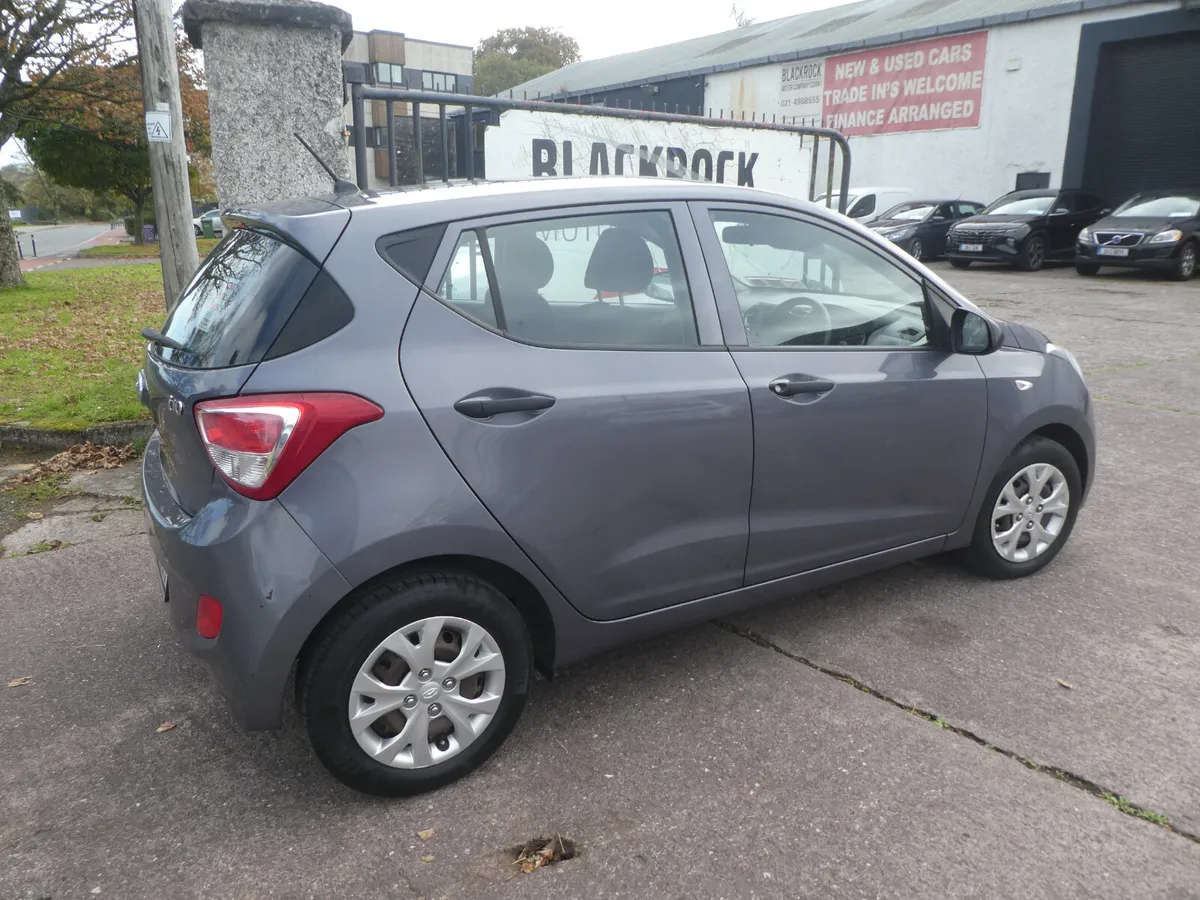 Hyundai i10 2016 - Image 2
