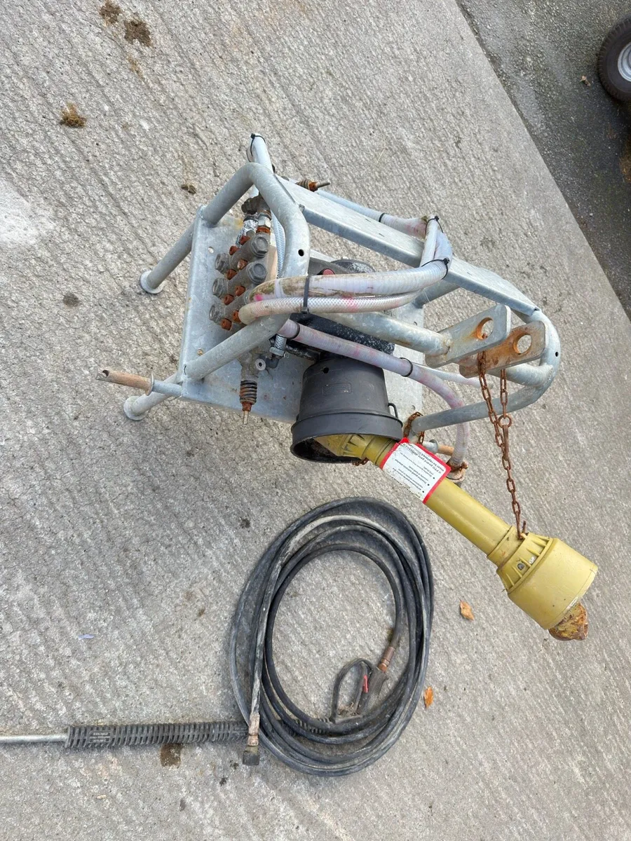 PTO Power Washer as New used few times - Image 3
