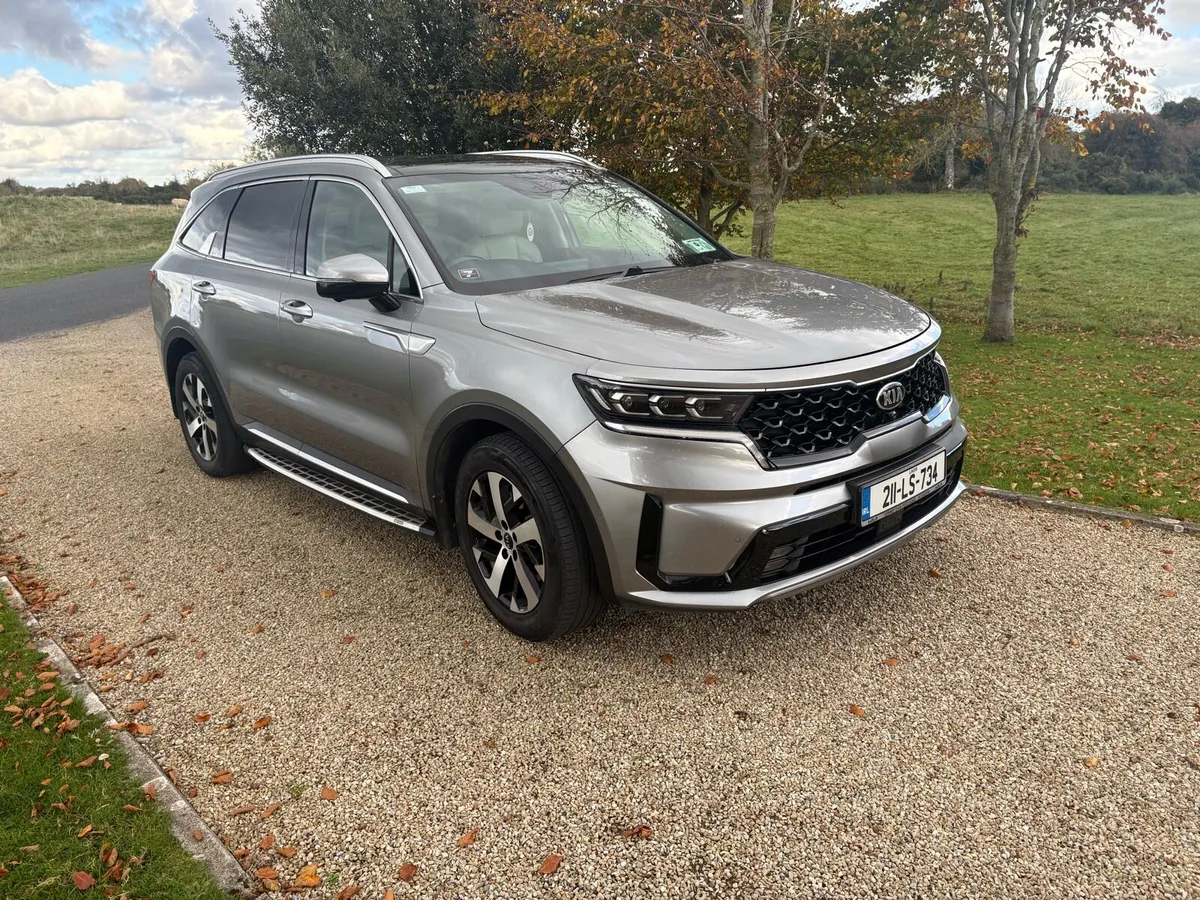 Kia Sorento 2.2 K4 Auto 7 seater - Image 3