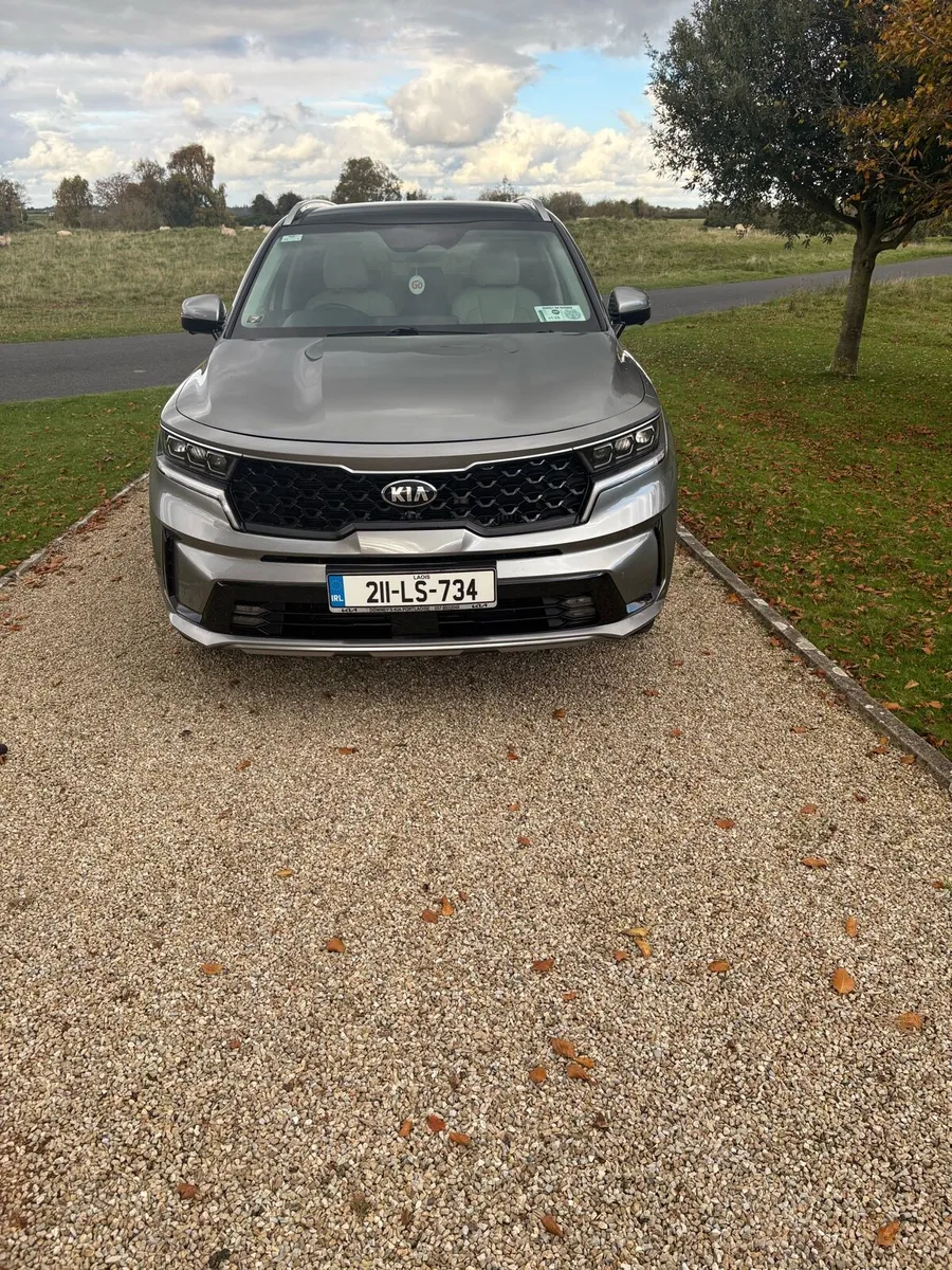 Kia Sorento 2.2 K4 Auto 7 seater - Image 4