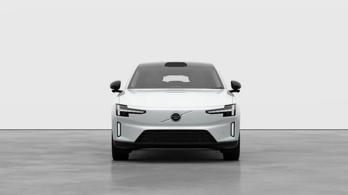 Volvo S90 Es90 Ultra in Sparkling White - Image 1
