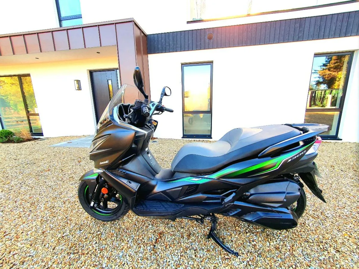 Kawasaki J300 - Image 3