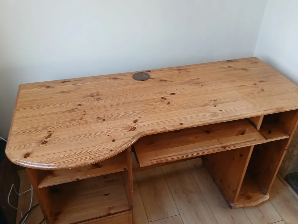 Desk solid pine. home, office, table - Image 2