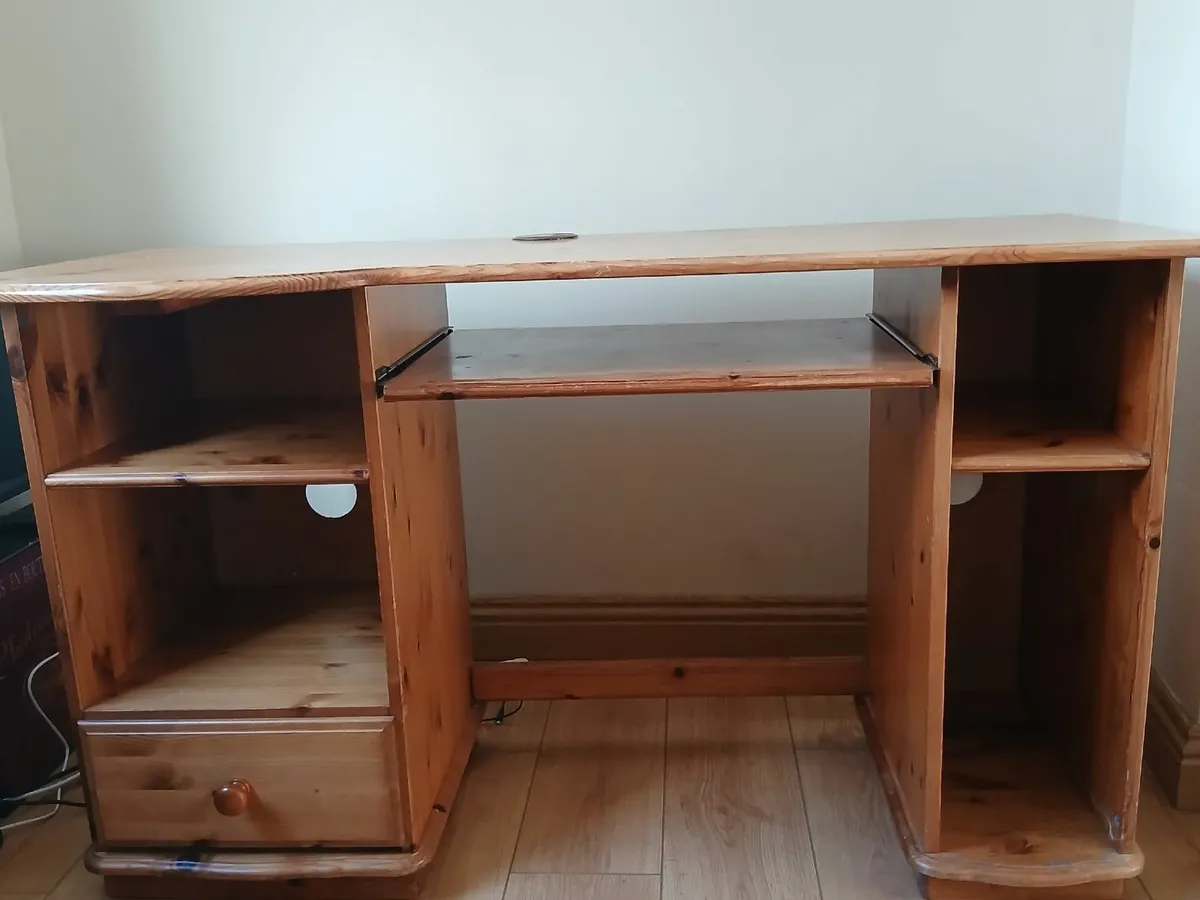 Desk solid pine. home, office, table - Image 4
