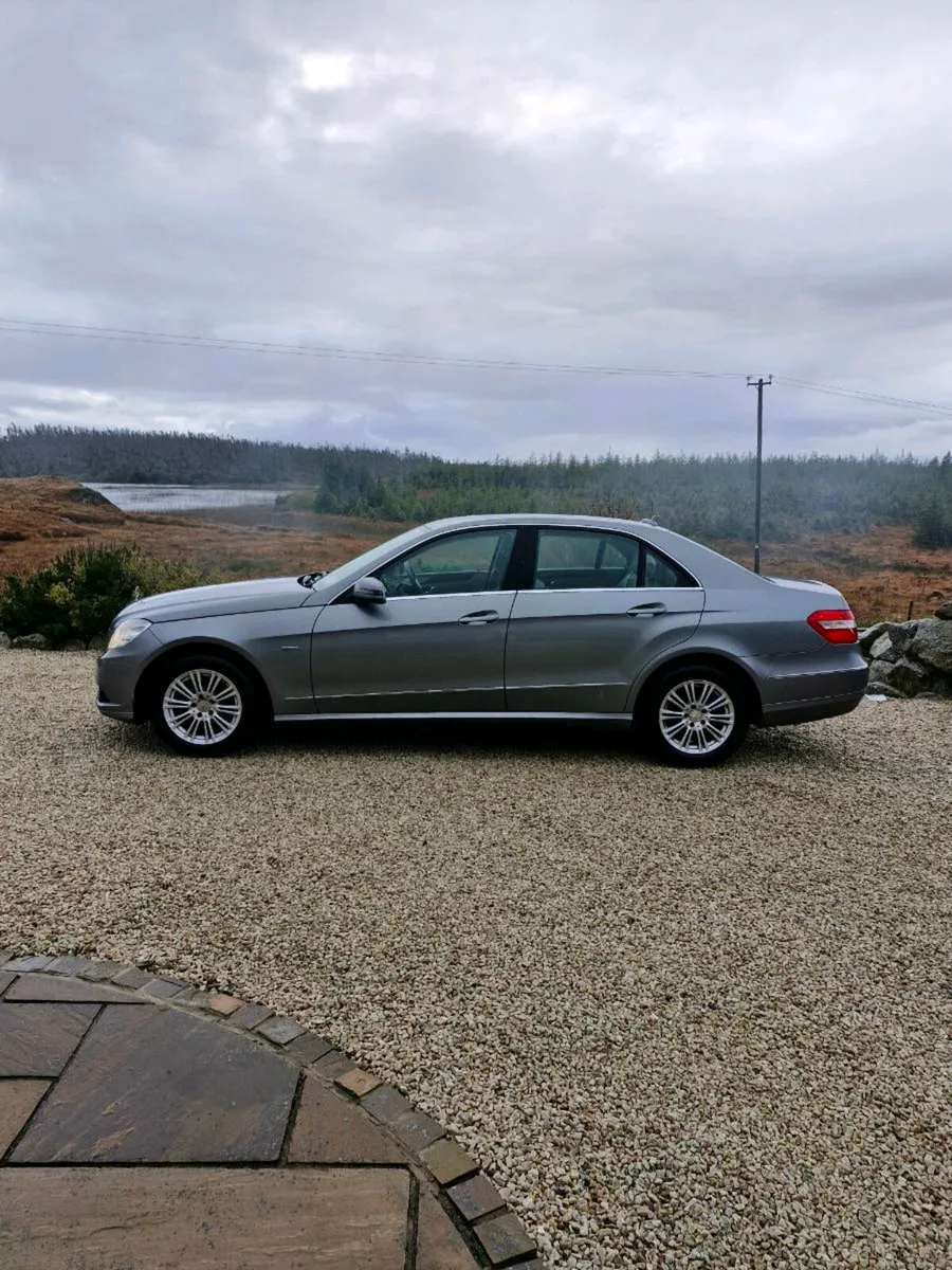Car - Image 4