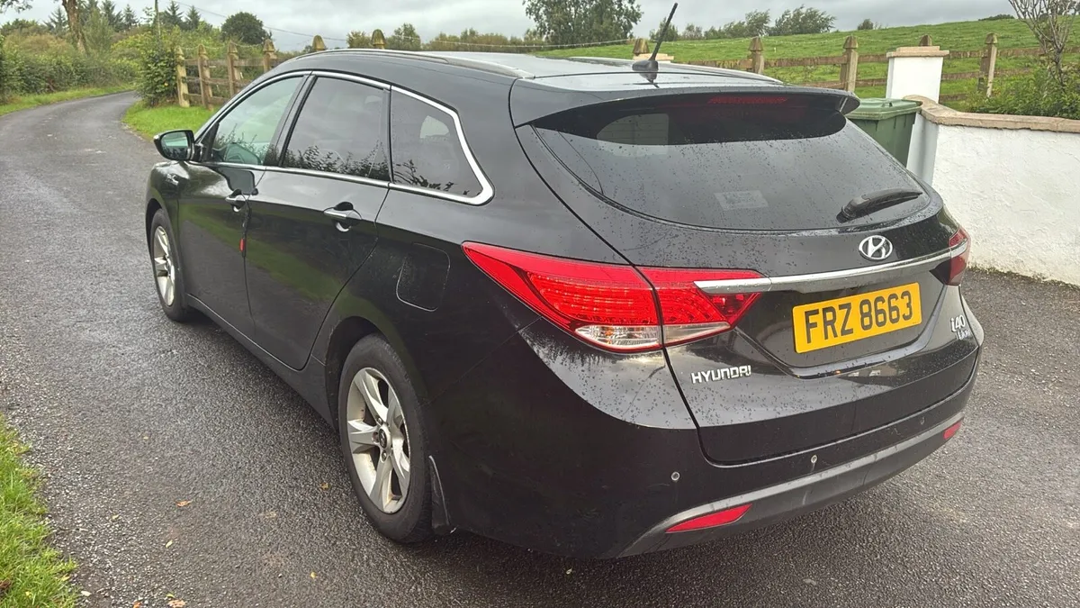 Hyundai i40 1.7crdi parts/breaking - Image 4