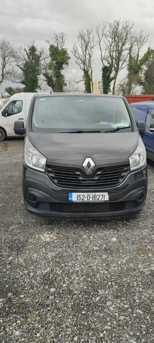 Renault Trafic 2015 - Image 1