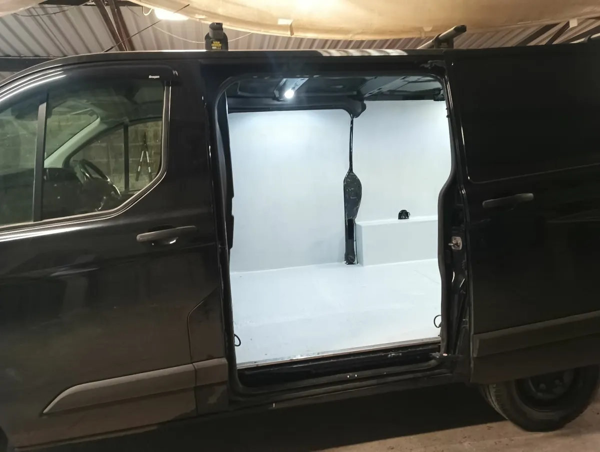 Ford Transit 2020 - Image 4