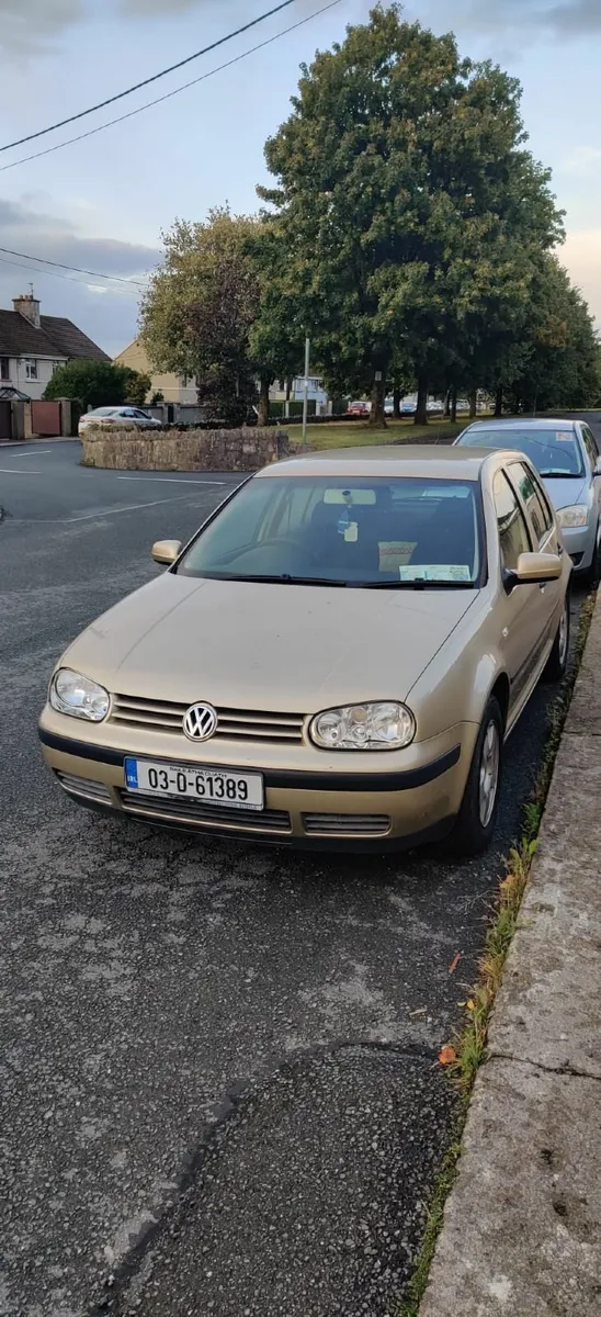 Volkswagen Golf 2003 - Image 1