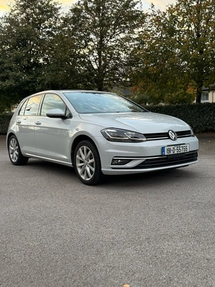 2019 VW Golf 1.2L Petrol Automatic for SALE! - Image 2