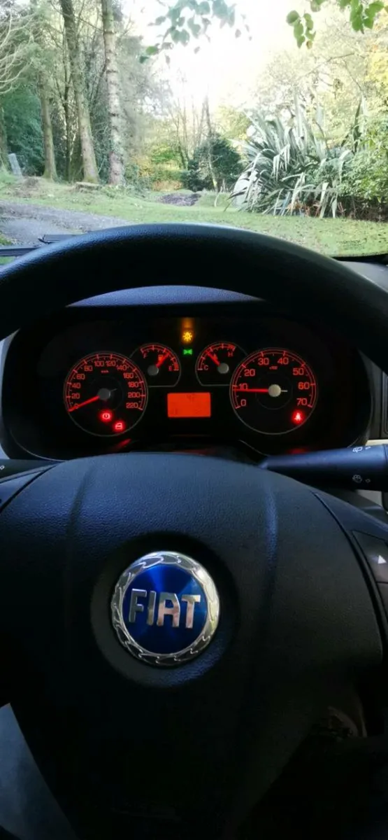 Fiat Punto Grande - Image 3