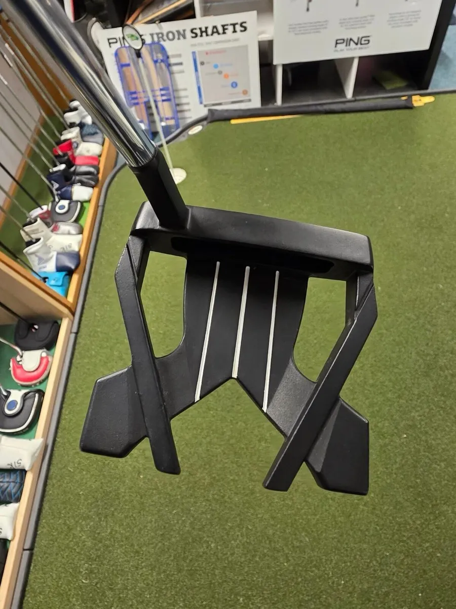 Like New Wilson Infinite Buckingham Putter - Image 2