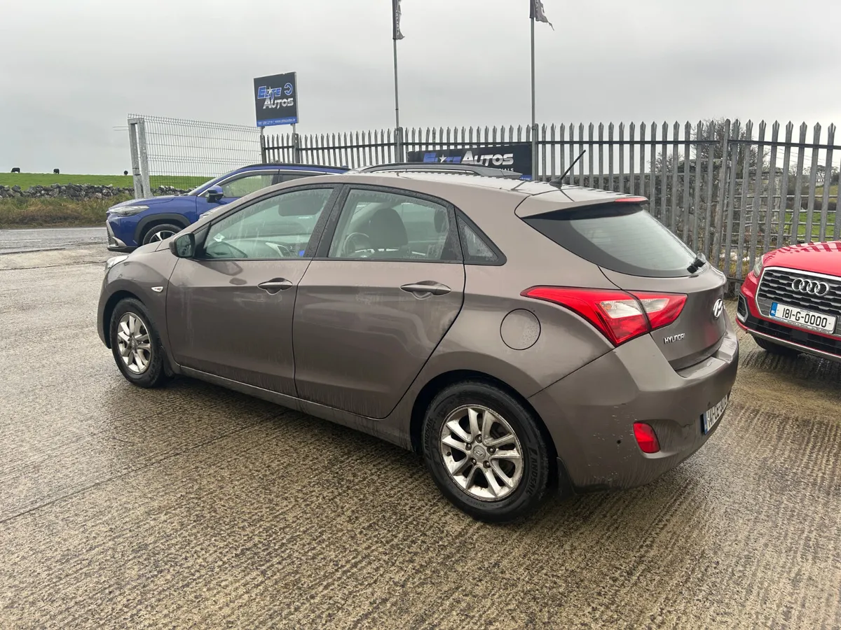 Hyundai i30 2014 - Image 3