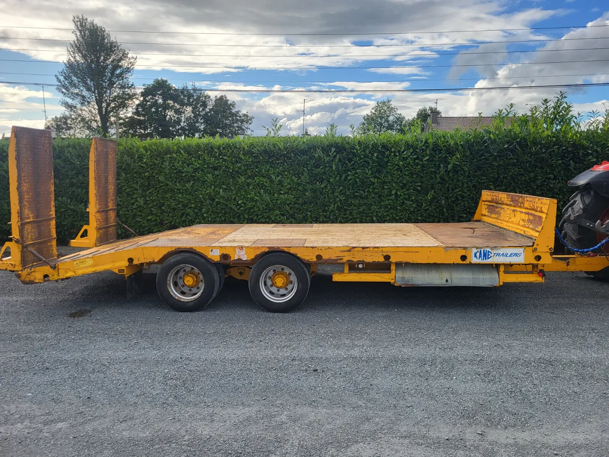 Kane Low loader - Image 1