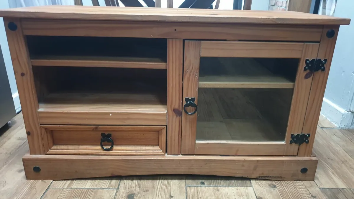 Tv stand - Image 1