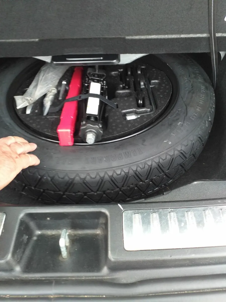 Mercedes-Benz GLS 2018 - Image 3