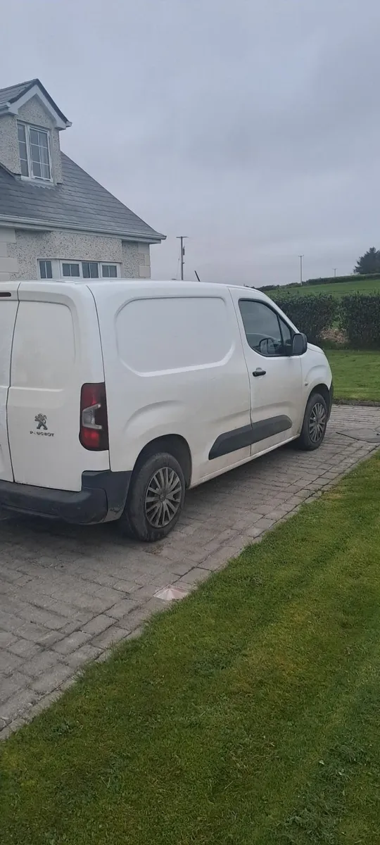 Peugeot Partner 2019 - Image 2