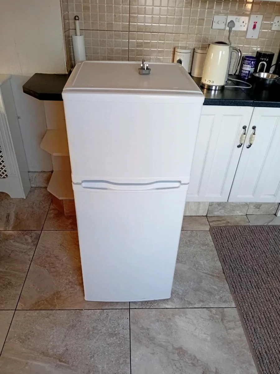 Fridge/ freezer - Image 1