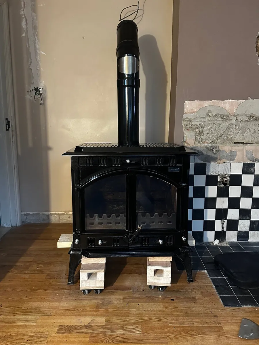 Blacksmith Farrier Multi Fuel Stove - Image 2