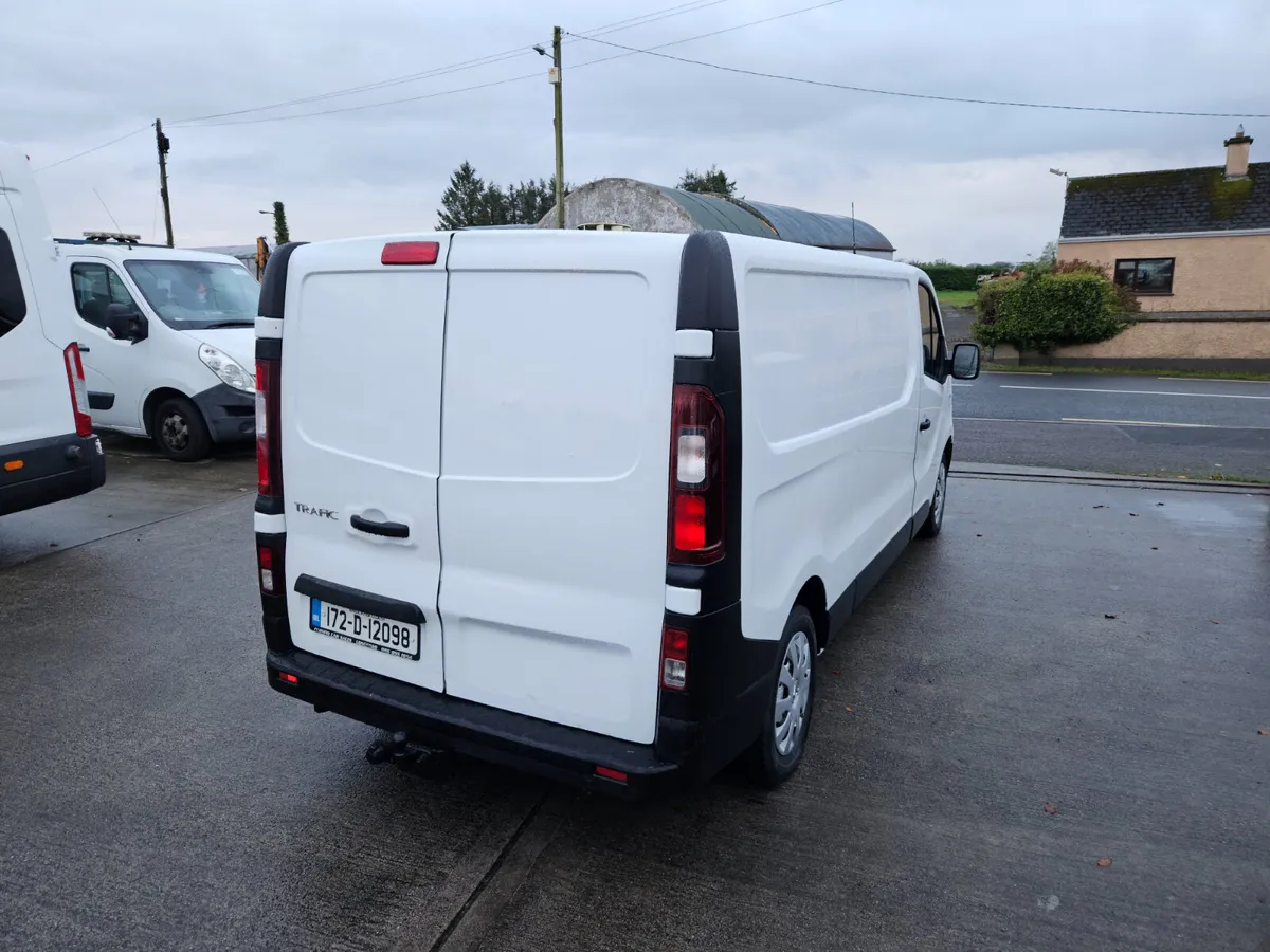 172 RENAULT TRAFIC LWB 125BHP 1.6L - Image 4