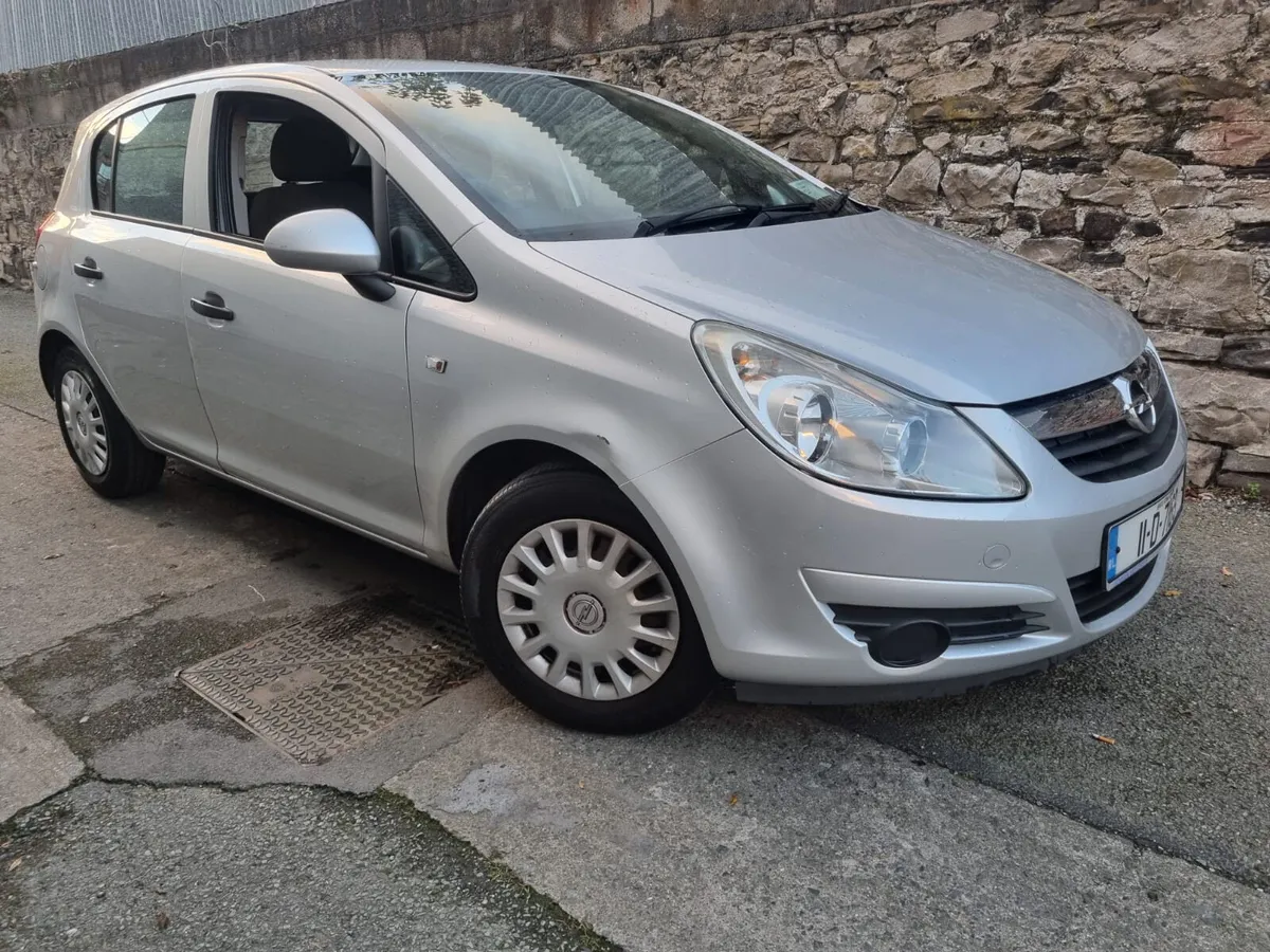 Opel Corsa 2011 New NCT  ideal starter car - Image 3