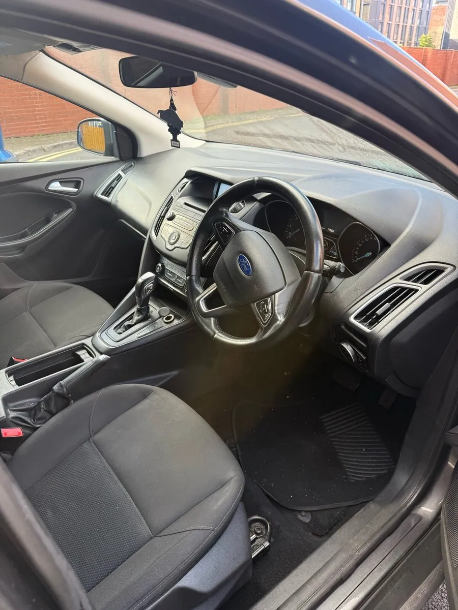 Ford Focus 2016 - Image 2