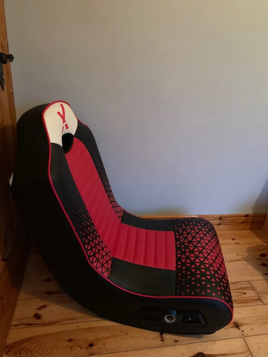 X rocket gaming chair - Image 2