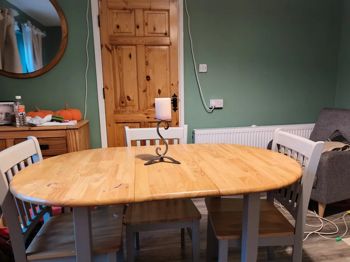 Kitchen table - Image 4