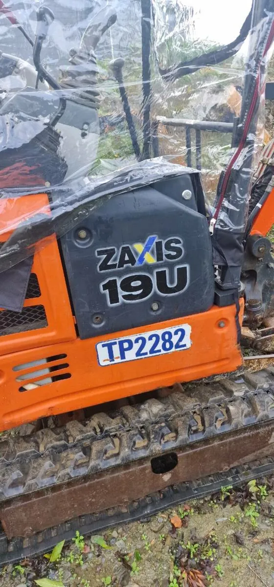 Mini excavator - Image 3