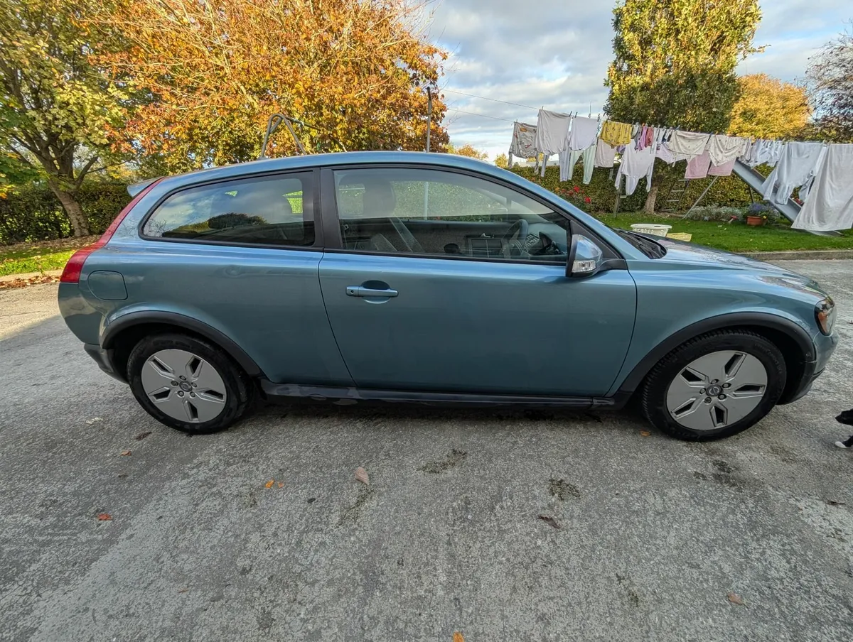 Volvo C30 - Image 4