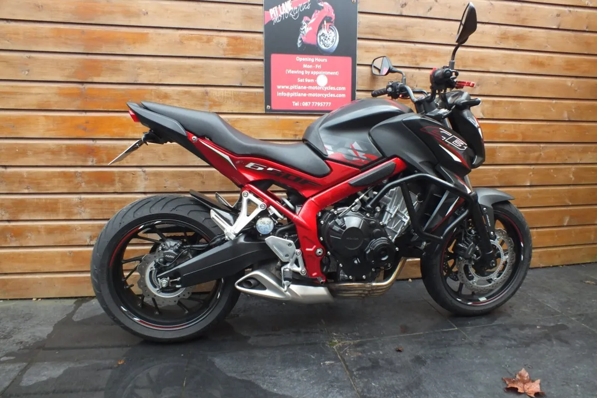 2016 Honda CB650F ABS (Low Miles & IMMACULATE) - Image 3