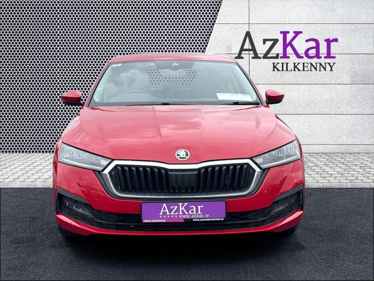 Skoda Octavia 2022 SE TECH IV 1.4 TSI AUTOMATIC  P - Image 3